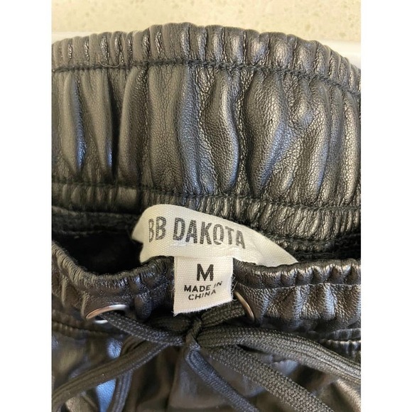 BB Dakota Faux Leather Vegan Black Joggers - Medium - Picture 4 of 5